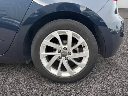 Photo 12 Audi A1  Sportback 30 TFSI 116 ch S tronic 7