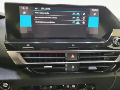 Photo 21 Citroën C4  PureTech 130 S&S EAT8