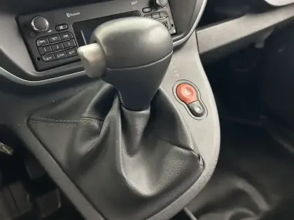 Photo 14 Renault Kangoo  Z.E. 33