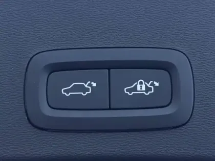 Photo 15 Volvo Xc40  B3 163 ch DCT7