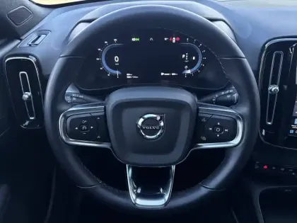 Photo 6 Volvo Xc40  B3 163 ch DCT7