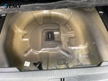 Photo 22 Peugeot 2008  PureTech 100 S&S BVM6