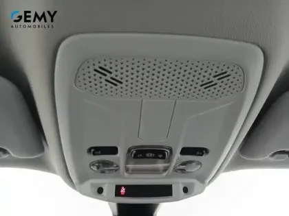 Photo 57 Peugeot 2008  PureTech 100 S&S BVM6