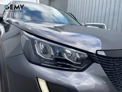 Photo 18 Peugeot 2008  PureTech 100 S&S BVM6