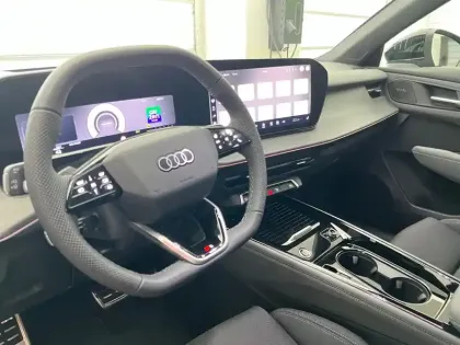 Photo 15 Audi Q3  e-hybrid 272 ch S tronic 6