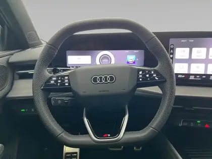 Photo 10 Audi Q3  e-hybrid 272 ch S tronic 6