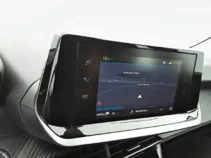 Photo 47 Peugeot 2008  Moteur électrique 136 ch