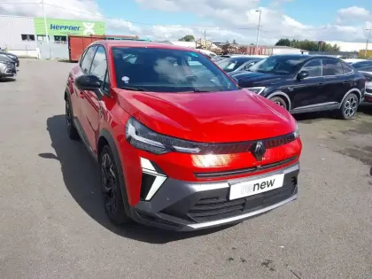 Photo 1 Renault Captur  E-Tech full hybrid 145 ch