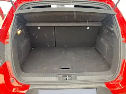 Photo 16 Renault Captur  E-Tech full hybrid 145 ch