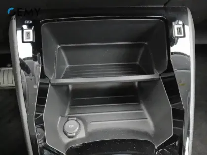 Photo 36 Peugeot 208  Electrique 50 kWh 136ch