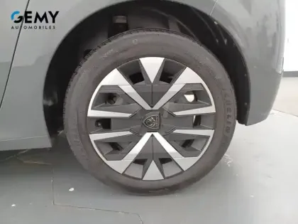 Photo 15 Peugeot 208  PureTech 100 S&S BVM6