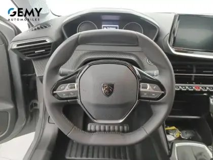 Photo 17 Peugeot 208  PureTech 100 S&S BVM6