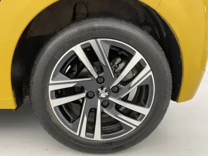 Photo 15 Peugeot 208  PureTech 100 S&S BVM6