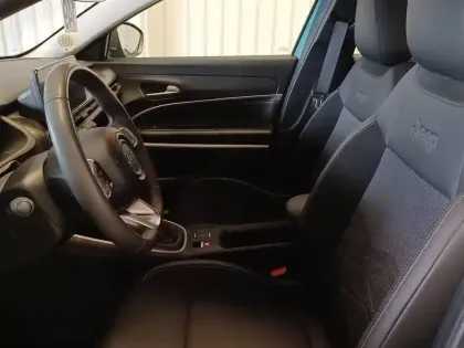 Photo 8 Jeep Avenger  1.2 Turbo T3 100 ch