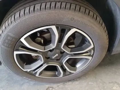 Photo 34 Jeep Avenger  1.2 Turbo T3 100 ch