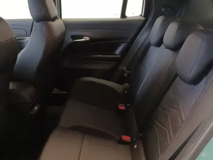 Photo 25 Jeep Avenger  1.2 Turbo T3 100 ch