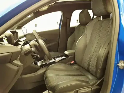 Photo 27 Peugeot 208  PureTech 100 S&S BVM6