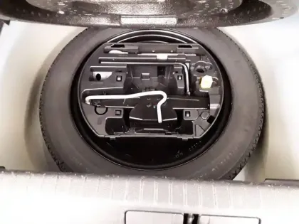 Photo 19 Peugeot 208  PureTech 100 S&S BVM6