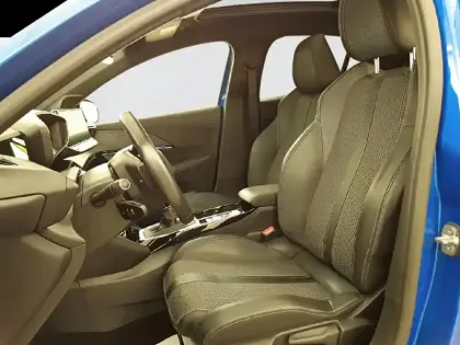 Photo 10 Peugeot 208  PureTech 100 S&S BVM6