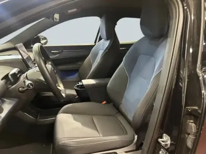 Photo 7 Volvo Ex30  Single Extended Range 272 ch 1EDT