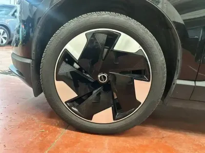 Photo 54 Volvo Ex30  Single Extended Range 272 ch 1EDT