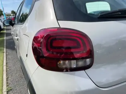 Photo 16 Citroën C3  PureTech 83 S&S BVM5