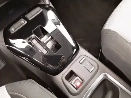 Photo 35 Opel Corsa  1.2 Turbo 100 ch BVA8