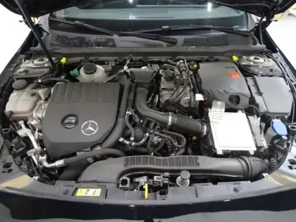 Photo 10 Mercedes CLA  Shooting Brake 250 e 160+102ch AMG Line 8G-DCT