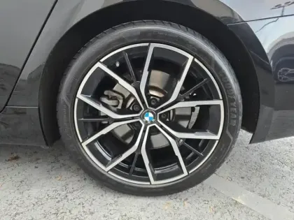 Photo 8 BMW Serie 5 Série 5 Touring 530dA xDrive 286ch M Sport Steptronic