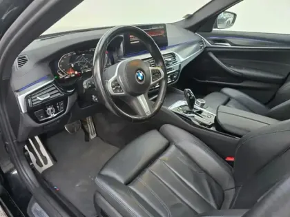 Photo 5 BMW Serie 5 Série 5 Touring 530dA xDrive 286ch M Sport Steptronic