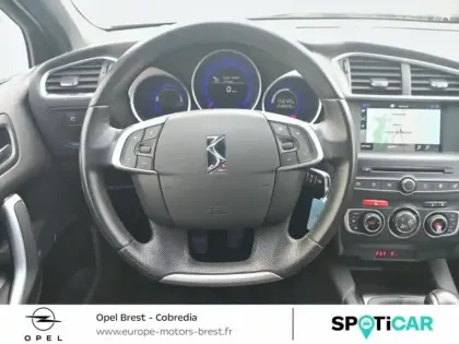 Photo 7 DS DS 4  PureTech 130ch Connected Chic S&S 2017