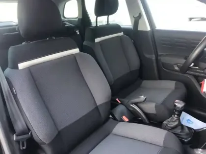 Photo 13 Citroën C3 Aircross PureTech 110 S&S BVM6 Shine