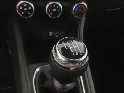 Photo 16 Renault Captur TCe 100 GPL - 21 Business