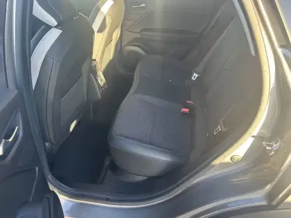 Photo 28 Renault Captur  TCe 90