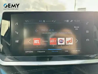 Photo 28 Peugeot 208  BLUEHDI 100 S&S BVM6