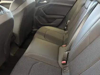 Photo 12 Audi A1  Sportback 35 TFSI 150 ch S tronic 7