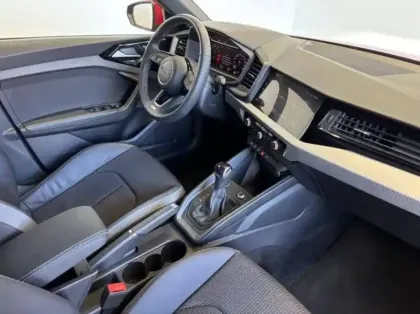 Photo 10 Audi A1  Sportback 35 TFSI 150 ch S tronic 7