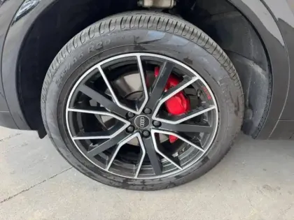 Photo 3 Audi Q5  Sportback 50 TFSIe 299 S tronic 7 Quattro