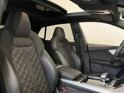 Photo 13 Audi Q8  60 TFSI e 462 Tiptronic 8 Quattro