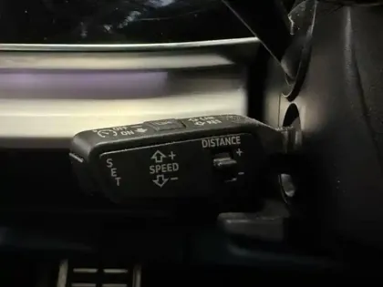 Photo 23 Audi Q8  60 TFSI e 462 Tiptronic 8 Quattro