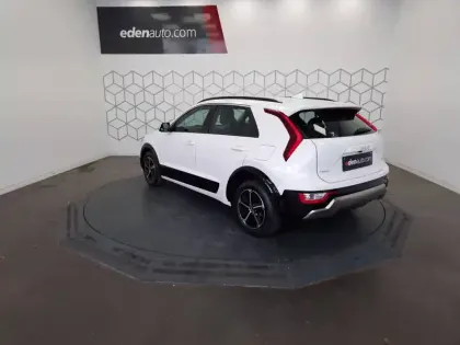 Photo 24 Kia Niro  1.6 GDi 129 ch HEV DCT6