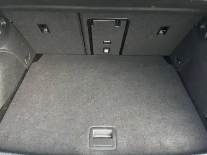 Photo 28 Volkswagen Golf  1.5 eTSI EVO2 116 DSG7