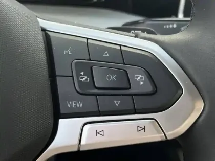 Photo 23 Volkswagen Golf  1.5 eTSI EVO2 116 DSG7