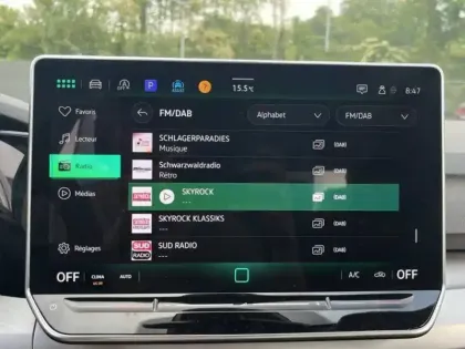 Photo 19 Volkswagen Golf  1.5 eTSI EVO2 116 DSG7