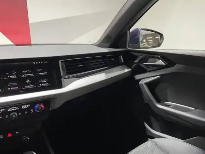 Photo 78 Audi A1  Sportback 30 TFSI 116 ch S tronic 7