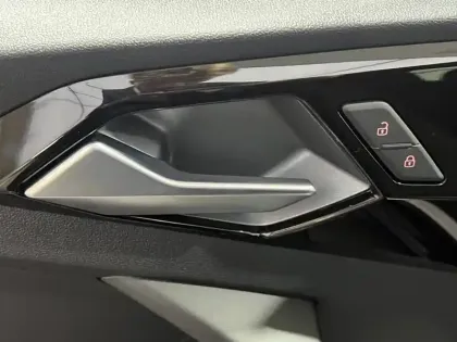 Photo 66 Audi A1  Sportback 30 TFSI 116 ch S tronic 7