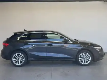 Photo 3 Audi A3  Sportback 40 TFSIe 204 S tronic 6