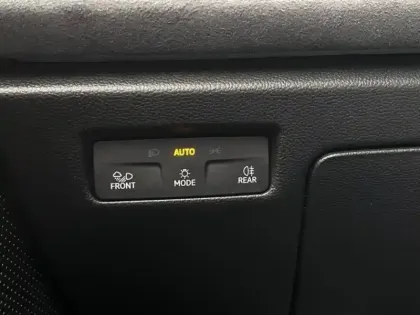 Photo 31 Volkswagen Passat  1.5 eHybrid 272 DSG6