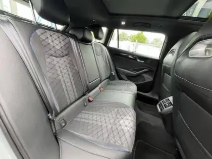 Photo 21 Volkswagen Passat  1.5 eHybrid 272 DSG6