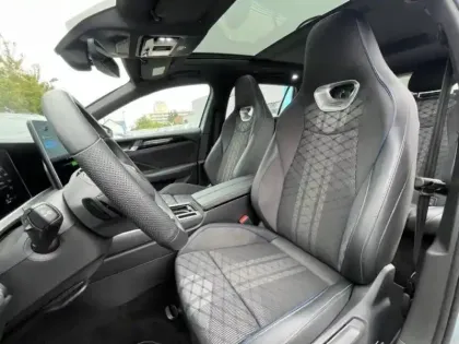 Photo 25 Volkswagen Passat  1.5 eHybrid 272 DSG6